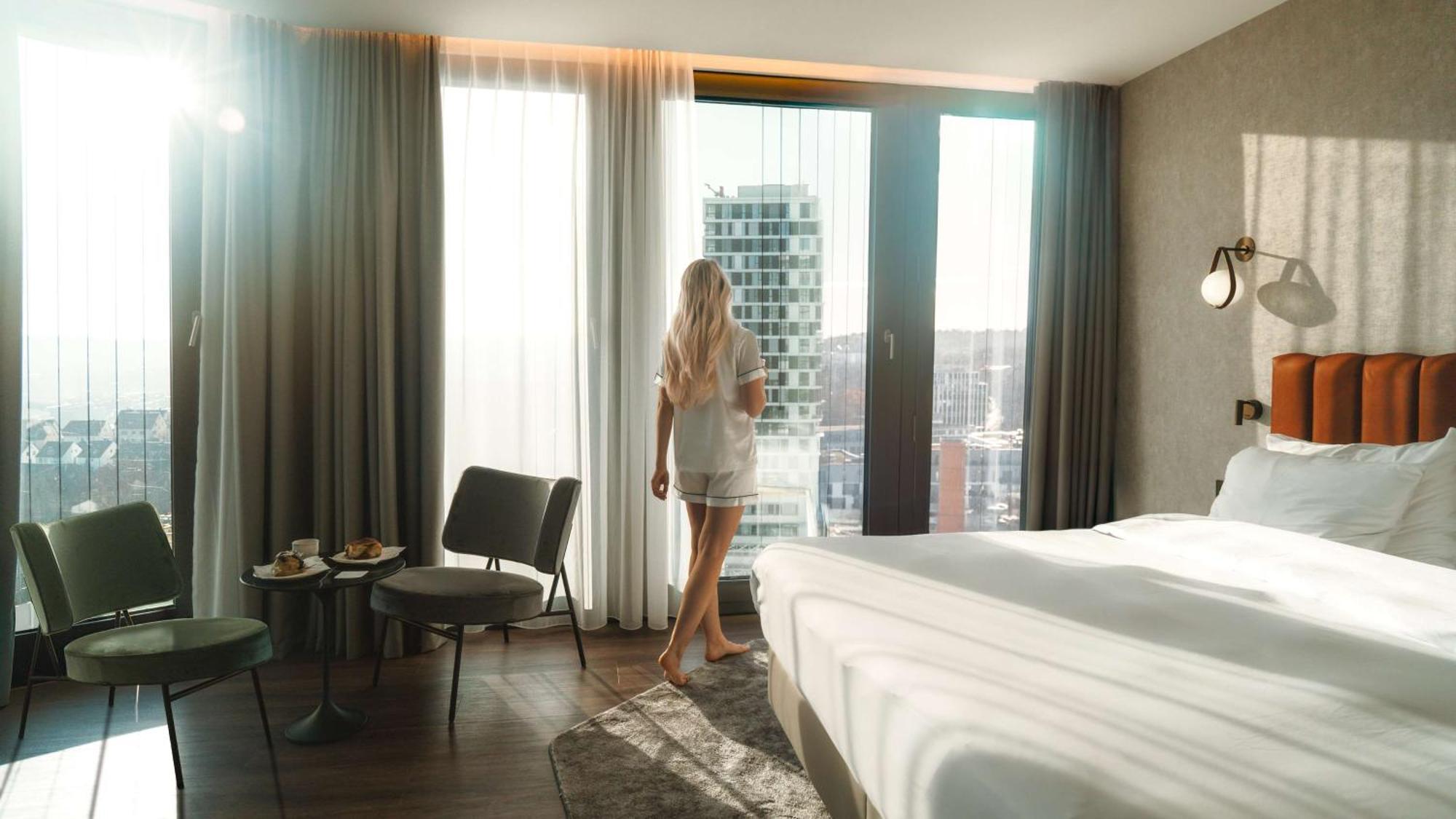 Radisson Blu Hotel At Porsche Design Tower Stuttgart Buitenkant foto